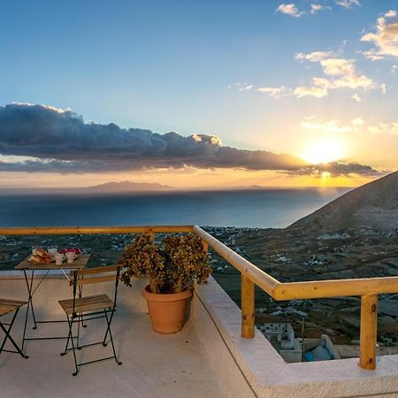 Villa Kastro Cave House Pyrgos Kallistis Exterior foto